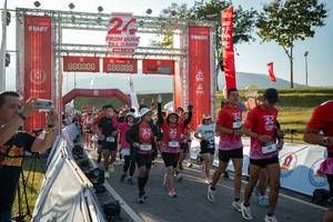 BIB: 
                            <button type="button" onclick="openModal(26174378)" class="btn btn-primary btn-sm float-right btn-popup" data-toggle="modal" data-target=".modal-high-quality">
                        <i class="fas fa-shopping-cart"></i> Add to Cart
                    </button>
                                            <button type="button" onclick="isThisMe(26174378, true)" class="btn btn-success btn-sm float-right btn-popup btn-isme hidden" data-toggle="tooltip" data-placement="bottom" title="นี่คือรูปของคุณใช่ไหม คลิกที่นี่เพื่อเอาเข้าอัลบั้ม">
                        <i class="fas fa-plus"></i> Add to album
                    </button>
                    <button type="button" onclick="isThisMe(26174378, false)" class="btn btn-warning btn-sm float-right btn-popup btn-isnotme hidden">
                        <i class="fas fa-ban"></i> Remove from album
                    </button>