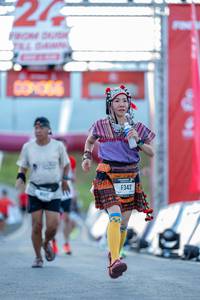 BIB: 
                            <button type="button" onclick="openModal(26176302)" class="btn btn-primary btn-sm float-right btn-popup" data-toggle="modal" data-target=".modal-high-quality">
                        <i class="fas fa-shopping-cart"></i> Add to Cart
                    </button>
                                            <button type="button" onclick="isThisMe(26176302, true)" class="btn btn-success btn-sm float-right btn-popup btn-isme hidden" data-toggle="tooltip" data-placement="bottom" title="นี่คือรูปของคุณใช่ไหม คลิกที่นี่เพื่อเอาเข้าอัลบั้ม">
                        <i class="fas fa-plus"></i> Add to album
                    </button>
                    <button type="button" onclick="isThisMe(26176302, false)" class="btn btn-warning btn-sm float-right btn-popup btn-isnotme hidden">
                        <i class="fas fa-ban"></i> Remove from album
                    </button>