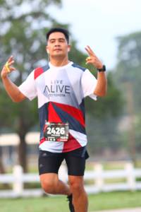 BIB: 2426
                            <button type="button" onclick="openModal(6360372)" class="btn btn-primary btn-sm float-right btn-popup" data-toggle="modal" data-target=".modal-high-quality">
                        <i class="fas fa-shopping-cart"></i> Add to Cart
                    </button>
                                            <button type="button" onclick="isThisMe(6360372, true)" class="btn btn-success btn-sm float-right btn-popup btn-isme hidden" data-toggle="tooltip" data-placement="bottom" title="นี่คือรูปของคุณใช่ไหม คลิกที่นี่เพื่อเอาเข้าอัลบั้ม">
                        <i class="fas fa-plus"></i> Add to album
                    </button>
                    <button type="button" onclick="isThisMe(6360372, false)" class="btn btn-warning btn-sm float-right btn-popup btn-isnotme hidden">
                        <i class="fas fa-ban"></i> Remove from album
                    </button>