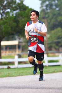 BIB: 2101, 138
                            <button type="button" onclick="openModal(6364756)" class="btn btn-primary btn-sm float-right btn-popup" data-toggle="modal" data-target=".modal-high-quality">
                        <i class="fas fa-shopping-cart"></i> Add to Cart
                    </button>
                                            <button type="button" onclick="isThisMe(6364756, true)" class="btn btn-success btn-sm float-right btn-popup btn-isme hidden" data-toggle="tooltip" data-placement="bottom" title="นี่คือรูปของคุณใช่ไหม คลิกที่นี่เพื่อเอาเข้าอัลบั้ม">
                        <i class="fas fa-plus"></i> Add to album
                    </button>
                    <button type="button" onclick="isThisMe(6364756, false)" class="btn btn-warning btn-sm float-right btn-popup btn-isnotme hidden">
                        <i class="fas fa-ban"></i> Remove from album
                    </button>