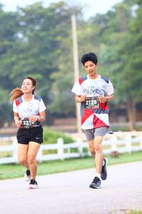 BIB: 2129, 221
                            <button type="button" onclick="openModal(6362611)" class="btn btn-primary btn-sm float-right btn-popup" data-toggle="modal" data-target=".modal-high-quality">
                        <i class="fas fa-shopping-cart"></i> Add to Cart
                    </button>
                                            <button type="button" onclick="isThisMe(6362611, true)" class="btn btn-success btn-sm float-right btn-popup btn-isme hidden" data-toggle="tooltip" data-placement="bottom" title="นี่คือรูปของคุณใช่ไหม คลิกที่นี่เพื่อเอาเข้าอัลบั้ม">
                        <i class="fas fa-plus"></i> Add to album
                    </button>
                    <button type="button" onclick="isThisMe(6362611, false)" class="btn btn-warning btn-sm float-right btn-popup btn-isnotme hidden">
                        <i class="fas fa-ban"></i> Remove from album
                    </button>