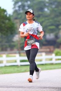 BIB: 2202
                            <button type="button" onclick="openModal(6362798)" class="btn btn-primary btn-sm float-right btn-popup" data-toggle="modal" data-target=".modal-high-quality">
                        <i class="fas fa-shopping-cart"></i> Add to Cart
                    </button>
                                            <button type="button" onclick="isThisMe(6362798, true)" class="btn btn-success btn-sm float-right btn-popup btn-isme hidden" data-toggle="tooltip" data-placement="bottom" title="นี่คือรูปของคุณใช่ไหม คลิกที่นี่เพื่อเอาเข้าอัลบั้ม">
                        <i class="fas fa-plus"></i> Add to album
                    </button>
                    <button type="button" onclick="isThisMe(6362798, false)" class="btn btn-warning btn-sm float-right btn-popup btn-isnotme hidden">
                        <i class="fas fa-ban"></i> Remove from album
                    </button>