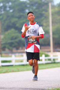 BIB: 2425
                            <button type="button" onclick="openModal(6360326)" class="btn btn-primary btn-sm float-right btn-popup" data-toggle="modal" data-target=".modal-high-quality">
                        <i class="fas fa-shopping-cart"></i> Add to Cart
                    </button>
                                            <button type="button" onclick="isThisMe(6360326, true)" class="btn btn-success btn-sm float-right btn-popup btn-isme hidden" data-toggle="tooltip" data-placement="bottom" title="นี่คือรูปของคุณใช่ไหม คลิกที่นี่เพื่อเอาเข้าอัลบั้ม">
                        <i class="fas fa-plus"></i> Add to album
                    </button>
                    <button type="button" onclick="isThisMe(6360326, false)" class="btn btn-warning btn-sm float-right btn-popup btn-isnotme hidden">
                        <i class="fas fa-ban"></i> Remove from album
                    </button>