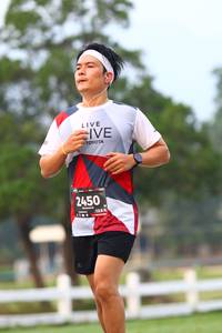 BIB: 2450, 128
                            <button type="button" onclick="openModal(6361445)" class="btn btn-primary btn-sm float-right btn-popup" data-toggle="modal" data-target=".modal-high-quality">
                        <i class="fas fa-shopping-cart"></i> Add to Cart
                    </button>
                                            <button type="button" onclick="isThisMe(6361445, true)" class="btn btn-success btn-sm float-right btn-popup btn-isme hidden" data-toggle="tooltip" data-placement="bottom" title="นี่คือรูปของคุณใช่ไหม คลิกที่นี่เพื่อเอาเข้าอัลบั้ม">
                        <i class="fas fa-plus"></i> Add to album
                    </button>
                    <button type="button" onclick="isThisMe(6361445, false)" class="btn btn-warning btn-sm float-right btn-popup btn-isnotme hidden">
                        <i class="fas fa-ban"></i> Remove from album
                    </button>