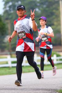 BIB: 2710, 2498
                            <button type="button" onclick="openModal(6363564)" class="btn btn-primary btn-sm float-right btn-popup" data-toggle="modal" data-target=".modal-high-quality">
                        <i class="fas fa-shopping-cart"></i> Add to Cart
                    </button>
                                            <button type="button" onclick="isThisMe(6363564, true)" class="btn btn-success btn-sm float-right btn-popup btn-isme hidden" data-toggle="tooltip" data-placement="bottom" title="นี่คือรูปของคุณใช่ไหม คลิกที่นี่เพื่อเอาเข้าอัลบั้ม">
                        <i class="fas fa-plus"></i> Add to album
                    </button>
                    <button type="button" onclick="isThisMe(6363564, false)" class="btn btn-warning btn-sm float-right btn-popup btn-isnotme hidden">
                        <i class="fas fa-ban"></i> Remove from album
                    </button>