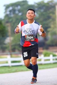 BIB: 2404, 128
                            <button type="button" onclick="openModal(6364399)" class="btn btn-primary btn-sm float-right btn-popup" data-toggle="modal" data-target=".modal-high-quality">
                        <i class="fas fa-shopping-cart"></i> Add to Cart
                    </button>
                                            <button type="button" onclick="isThisMe(6364399, true)" class="btn btn-success btn-sm float-right btn-popup btn-isme hidden" data-toggle="tooltip" data-placement="bottom" title="นี่คือรูปของคุณใช่ไหม คลิกที่นี่เพื่อเอาเข้าอัลบั้ม">
                        <i class="fas fa-plus"></i> Add to album
                    </button>
                    <button type="button" onclick="isThisMe(6364399, false)" class="btn btn-warning btn-sm float-right btn-popup btn-isnotme hidden">
                        <i class="fas fa-ban"></i> Remove from album
                    </button>