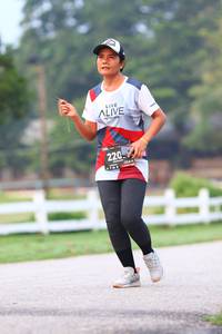 BIB: 220
                            <button type="button" onclick="openModal(6362796)" class="btn btn-primary btn-sm float-right btn-popup" data-toggle="modal" data-target=".modal-high-quality">
                        <i class="fas fa-shopping-cart"></i> Add to Cart
                    </button>
                                            <button type="button" onclick="isThisMe(6362796, true)" class="btn btn-success btn-sm float-right btn-popup btn-isme hidden" data-toggle="tooltip" data-placement="bottom" title="นี่คือรูปของคุณใช่ไหม คลิกที่นี่เพื่อเอาเข้าอัลบั้ม">
                        <i class="fas fa-plus"></i> Add to album
                    </button>
                    <button type="button" onclick="isThisMe(6362796, false)" class="btn btn-warning btn-sm float-right btn-popup btn-isnotme hidden">
                        <i class="fas fa-ban"></i> Remove from album
                    </button>