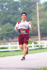 BIB: 2152
                            <button type="button" onclick="openModal(6360851)" class="btn btn-primary btn-sm float-right btn-popup" data-toggle="modal" data-target=".modal-high-quality">
                        <i class="fas fa-shopping-cart"></i> Add to Cart
                    </button>
                                            <button type="button" onclick="isThisMe(6360851, true)" class="btn btn-success btn-sm float-right btn-popup btn-isme hidden" data-toggle="tooltip" data-placement="bottom" title="นี่คือรูปของคุณใช่ไหม คลิกที่นี่เพื่อเอาเข้าอัลบั้ม">
                        <i class="fas fa-plus"></i> Add to album
                    </button>
                    <button type="button" onclick="isThisMe(6360851, false)" class="btn btn-warning btn-sm float-right btn-popup btn-isnotme hidden">
                        <i class="fas fa-ban"></i> Remove from album
                    </button>