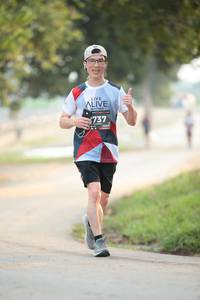 BIB: 901, 737
                            <button type="button" onclick="openModal(6373752)" class="btn btn-primary btn-sm float-right btn-popup" data-toggle="modal" data-target=".modal-high-quality">
                        <i class="fas fa-shopping-cart"></i> Add to Cart
                    </button>
                                            <button type="button" onclick="isThisMe(6373752, true)" class="btn btn-success btn-sm float-right btn-popup btn-isme hidden" data-toggle="tooltip" data-placement="bottom" title="นี่คือรูปของคุณใช่ไหม คลิกที่นี่เพื่อเอาเข้าอัลบั้ม">
                        <i class="fas fa-plus"></i> Add to album
                    </button>
                    <button type="button" onclick="isThisMe(6373752, false)" class="btn btn-warning btn-sm float-right btn-popup btn-isnotme hidden">
                        <i class="fas fa-ban"></i> Remove from album
                    </button>