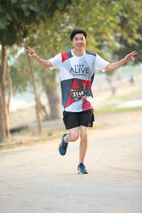 BIB: 3145
                            <button type="button" onclick="openModal(6373864)" class="btn btn-primary btn-sm float-right btn-popup" data-toggle="modal" data-target=".modal-high-quality">
                        <i class="fas fa-shopping-cart"></i> Add to Cart
                    </button>
                                            <button type="button" onclick="isThisMe(6373864, true)" class="btn btn-success btn-sm float-right btn-popup btn-isme hidden" data-toggle="tooltip" data-placement="bottom" title="นี่คือรูปของคุณใช่ไหม คลิกที่นี่เพื่อเอาเข้าอัลบั้ม">
                        <i class="fas fa-plus"></i> Add to album
                    </button>
                    <button type="button" onclick="isThisMe(6373864, false)" class="btn btn-warning btn-sm float-right btn-popup btn-isnotme hidden">
                        <i class="fas fa-ban"></i> Remove from album
                    </button>