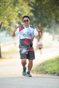 BIB: 2827
                            <button type="button" onclick="openModal(6374466)" class="btn btn-primary btn-sm float-right btn-popup" data-toggle="modal" data-target=".modal-high-quality">
                        <i class="fas fa-shopping-cart"></i> Add to Cart
                    </button>
                                            <button type="button" onclick="isThisMe(6374466, true)" class="btn btn-success btn-sm float-right btn-popup btn-isme hidden" data-toggle="tooltip" data-placement="bottom" title="นี่คือรูปของคุณใช่ไหม คลิกที่นี่เพื่อเอาเข้าอัลบั้ม">
                        <i class="fas fa-plus"></i> Add to album
                    </button>
                    <button type="button" onclick="isThisMe(6374466, false)" class="btn btn-warning btn-sm float-right btn-popup btn-isnotme hidden">
                        <i class="fas fa-ban"></i> Remove from album
                    </button>