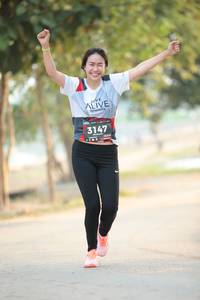 BIB: 3147
                            <button type="button" onclick="openModal(6374117)" class="btn btn-primary btn-sm float-right btn-popup" data-toggle="modal" data-target=".modal-high-quality">
                        <i class="fas fa-shopping-cart"></i> Add to Cart
                    </button>
                                            <button type="button" onclick="isThisMe(6374117, true)" class="btn btn-success btn-sm float-right btn-popup btn-isme hidden" data-toggle="tooltip" data-placement="bottom" title="นี่คือรูปของคุณใช่ไหม คลิกที่นี่เพื่อเอาเข้าอัลบั้ม">
                        <i class="fas fa-plus"></i> Add to album
                    </button>
                    <button type="button" onclick="isThisMe(6374117, false)" class="btn btn-warning btn-sm float-right btn-popup btn-isnotme hidden">
                        <i class="fas fa-ban"></i> Remove from album
                    </button>