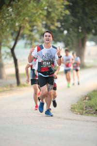 BIB: 2141
                            <button type="button" onclick="openModal(6373331)" class="btn btn-primary btn-sm float-right btn-popup" data-toggle="modal" data-target=".modal-high-quality">
                        <i class="fas fa-shopping-cart"></i> Add to Cart
                    </button>
                                            <button type="button" onclick="isThisMe(6373331, true)" class="btn btn-success btn-sm float-right btn-popup btn-isme hidden" data-toggle="tooltip" data-placement="bottom" title="นี่คือรูปของคุณใช่ไหม คลิกที่นี่เพื่อเอาเข้าอัลบั้ม">
                        <i class="fas fa-plus"></i> Add to album
                    </button>
                    <button type="button" onclick="isThisMe(6373331, false)" class="btn btn-warning btn-sm float-right btn-popup btn-isnotme hidden">
                        <i class="fas fa-ban"></i> Remove from album
                    </button>