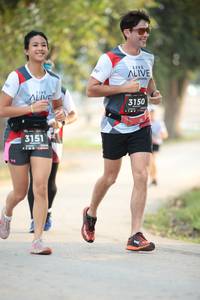 BIB: 3150, 3151
                            <button type="button" onclick="openModal(6374331)" class="btn btn-primary btn-sm float-right btn-popup" data-toggle="modal" data-target=".modal-high-quality">
                        <i class="fas fa-shopping-cart"></i> Add to Cart
                    </button>
                                            <button type="button" onclick="isThisMe(6374331, true)" class="btn btn-success btn-sm float-right btn-popup btn-isme hidden" data-toggle="tooltip" data-placement="bottom" title="นี่คือรูปของคุณใช่ไหม คลิกที่นี่เพื่อเอาเข้าอัลบั้ม">
                        <i class="fas fa-plus"></i> Add to album
                    </button>
                    <button type="button" onclick="isThisMe(6374331, false)" class="btn btn-warning btn-sm float-right btn-popup btn-isnotme hidden">
                        <i class="fas fa-ban"></i> Remove from album
                    </button>