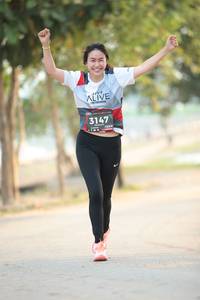 BIB: 3147
                            <button type="button" onclick="openModal(6374115)" class="btn btn-primary btn-sm float-right btn-popup" data-toggle="modal" data-target=".modal-high-quality">
                        <i class="fas fa-shopping-cart"></i> Add to Cart
                    </button>
                                            <button type="button" onclick="isThisMe(6374115, true)" class="btn btn-success btn-sm float-right btn-popup btn-isme hidden" data-toggle="tooltip" data-placement="bottom" title="นี่คือรูปของคุณใช่ไหม คลิกที่นี่เพื่อเอาเข้าอัลบั้ม">
                        <i class="fas fa-plus"></i> Add to album
                    </button>
                    <button type="button" onclick="isThisMe(6374115, false)" class="btn btn-warning btn-sm float-right btn-popup btn-isnotme hidden">
                        <i class="fas fa-ban"></i> Remove from album
                    </button>