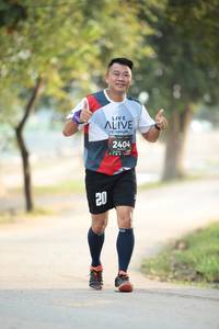 BIB: 2404
                            <button type="button" onclick="openModal(6374399)" class="btn btn-primary btn-sm float-right btn-popup" data-toggle="modal" data-target=".modal-high-quality">
                        <i class="fas fa-shopping-cart"></i> Add to Cart
                    </button>
                                            <button type="button" onclick="isThisMe(6374399, true)" class="btn btn-success btn-sm float-right btn-popup btn-isme hidden" data-toggle="tooltip" data-placement="bottom" title="นี่คือรูปของคุณใช่ไหม คลิกที่นี่เพื่อเอาเข้าอัลบั้ม">
                        <i class="fas fa-plus"></i> Add to album
                    </button>
                    <button type="button" onclick="isThisMe(6374399, false)" class="btn btn-warning btn-sm float-right btn-popup btn-isnotme hidden">
                        <i class="fas fa-ban"></i> Remove from album
                    </button>