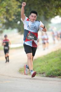 BIB: 2803, 
                            <button type="button" onclick="openModal(6373454)" class="btn btn-primary btn-sm float-right btn-popup" data-toggle="modal" data-target=".modal-high-quality">
                        <i class="fas fa-shopping-cart"></i> Add to Cart
                    </button>
                                            <button type="button" onclick="isThisMe(6373454, true)" class="btn btn-success btn-sm float-right btn-popup btn-isme hidden" data-toggle="tooltip" data-placement="bottom" title="นี่คือรูปของคุณใช่ไหม คลิกที่นี่เพื่อเอาเข้าอัลบั้ม">
                        <i class="fas fa-plus"></i> Add to album
                    </button>
                    <button type="button" onclick="isThisMe(6373454, false)" class="btn btn-warning btn-sm float-right btn-popup btn-isnotme hidden">
                        <i class="fas fa-ban"></i> Remove from album
                    </button>