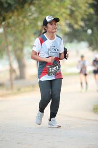 BIB: 2202
                            <button type="button" onclick="openModal(6373957)" class="btn btn-primary btn-sm float-right btn-popup" data-toggle="modal" data-target=".modal-high-quality">
                        <i class="fas fa-shopping-cart"></i> Add to Cart
                    </button>
                                            <button type="button" onclick="isThisMe(6373957, true)" class="btn btn-success btn-sm float-right btn-popup btn-isme hidden" data-toggle="tooltip" data-placement="bottom" title="นี่คือรูปของคุณใช่ไหม คลิกที่นี่เพื่อเอาเข้าอัลบั้ม">
                        <i class="fas fa-plus"></i> Add to album
                    </button>
                    <button type="button" onclick="isThisMe(6373957, false)" class="btn btn-warning btn-sm float-right btn-popup btn-isnotme hidden">
                        <i class="fas fa-ban"></i> Remove from album
                    </button>