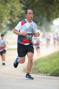 BIB: 3128
                            <button type="button" onclick="openModal(6373146)" class="btn btn-primary btn-sm float-right btn-popup" data-toggle="modal" data-target=".modal-high-quality">
                        <i class="fas fa-shopping-cart"></i> Add to Cart
                    </button>
                                            <button type="button" onclick="isThisMe(6373146, true)" class="btn btn-success btn-sm float-right btn-popup btn-isme hidden" data-toggle="tooltip" data-placement="bottom" title="นี่คือรูปของคุณใช่ไหม คลิกที่นี่เพื่อเอาเข้าอัลบั้ม">
                        <i class="fas fa-plus"></i> Add to album
                    </button>
                    <button type="button" onclick="isThisMe(6373146, false)" class="btn btn-warning btn-sm float-right btn-popup btn-isnotme hidden">
                        <i class="fas fa-ban"></i> Remove from album
                    </button>