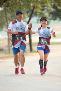 BIB: 2111, 2209
                            <button type="button" onclick="openModal(6373373)" class="btn btn-primary btn-sm float-right btn-popup" data-toggle="modal" data-target=".modal-high-quality">
                        <i class="fas fa-shopping-cart"></i> Add to Cart
                    </button>
                                            <button type="button" onclick="isThisMe(6373373, true)" class="btn btn-success btn-sm float-right btn-popup btn-isme hidden" data-toggle="tooltip" data-placement="bottom" title="นี่คือรูปของคุณใช่ไหม คลิกที่นี่เพื่อเอาเข้าอัลบั้ม">
                        <i class="fas fa-plus"></i> Add to album
                    </button>
                    <button type="button" onclick="isThisMe(6373373, false)" class="btn btn-warning btn-sm float-right btn-popup btn-isnotme hidden">
                        <i class="fas fa-ban"></i> Remove from album
                    </button>