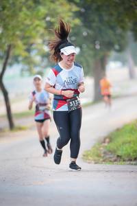 BIB: 313
                            <button type="button" onclick="openModal(6372521)" class="btn btn-primary btn-sm float-right btn-popup" data-toggle="modal" data-target=".modal-high-quality">
                        <i class="fas fa-shopping-cart"></i> Add to Cart
                    </button>
                                            <button type="button" onclick="isThisMe(6372521, true)" class="btn btn-success btn-sm float-right btn-popup btn-isme hidden" data-toggle="tooltip" data-placement="bottom" title="นี่คือรูปของคุณใช่ไหม คลิกที่นี่เพื่อเอาเข้าอัลบั้ม">
                        <i class="fas fa-plus"></i> Add to album
                    </button>
                    <button type="button" onclick="isThisMe(6372521, false)" class="btn btn-warning btn-sm float-right btn-popup btn-isnotme hidden">
                        <i class="fas fa-ban"></i> Remove from album
                    </button>