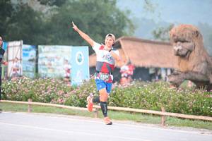 BIB: 3109
                            <button type="button" onclick="openModal(6353232)" class="btn btn-primary btn-sm float-right btn-popup" data-toggle="modal" data-target=".modal-high-quality">
                        <i class="fas fa-shopping-cart"></i> Add to Cart
                    </button>
                                            <button type="button" onclick="isThisMe(6353232, true)" class="btn btn-success btn-sm float-right btn-popup btn-isme hidden" data-toggle="tooltip" data-placement="bottom" title="นี่คือรูปของคุณใช่ไหม คลิกที่นี่เพื่อเอาเข้าอัลบั้ม">
                        <i class="fas fa-plus"></i> Add to album
                    </button>
                    <button type="button" onclick="isThisMe(6353232, false)" class="btn btn-warning btn-sm float-right btn-popup btn-isnotme hidden">
                        <i class="fas fa-ban"></i> Remove from album
                    </button>