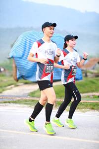 BIB: 217, 221
                            <button type="button" onclick="openModal(6366317)" class="btn btn-primary btn-sm float-right btn-popup" data-toggle="modal" data-target=".modal-high-quality">
                        <i class="fas fa-shopping-cart"></i> Add to Cart
                    </button>
                                            <button type="button" onclick="isThisMe(6366317, true)" class="btn btn-success btn-sm float-right btn-popup btn-isme hidden" data-toggle="tooltip" data-placement="bottom" title="นี่คือรูปของคุณใช่ไหม คลิกที่นี่เพื่อเอาเข้าอัลบั้ม">
                        <i class="fas fa-plus"></i> Add to album
                    </button>
                    <button type="button" onclick="isThisMe(6366317, false)" class="btn btn-warning btn-sm float-right btn-popup btn-isnotme hidden">
                        <i class="fas fa-ban"></i> Remove from album
                    </button>