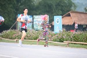 BIB: 252
                            <button type="button" onclick="openModal(6350088)" class="btn btn-primary btn-sm float-right btn-popup" data-toggle="modal" data-target=".modal-high-quality">
                        <i class="fas fa-shopping-cart"></i> Add to Cart
                    </button>
                                            <button type="button" onclick="isThisMe(6350088, true)" class="btn btn-success btn-sm float-right btn-popup btn-isme hidden" data-toggle="tooltip" data-placement="bottom" title="นี่คือรูปของคุณใช่ไหม คลิกที่นี่เพื่อเอาเข้าอัลบั้ม">
                        <i class="fas fa-plus"></i> Add to album
                    </button>
                    <button type="button" onclick="isThisMe(6350088, false)" class="btn btn-warning btn-sm float-right btn-popup btn-isnotme hidden">
                        <i class="fas fa-ban"></i> Remove from album
                    </button>