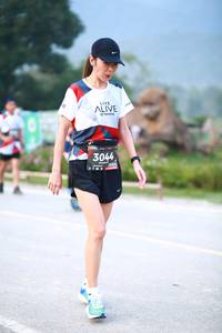 BIB: 3044
                            <button type="button" onclick="openModal(6366363)" class="btn btn-primary btn-sm float-right btn-popup" data-toggle="modal" data-target=".modal-high-quality">
                        <i class="fas fa-shopping-cart"></i> Add to Cart
                    </button>
                                            <button type="button" onclick="isThisMe(6366363, true)" class="btn btn-success btn-sm float-right btn-popup btn-isme hidden" data-toggle="tooltip" data-placement="bottom" title="นี่คือรูปของคุณใช่ไหม คลิกที่นี่เพื่อเอาเข้าอัลบั้ม">
                        <i class="fas fa-plus"></i> Add to album
                    </button>
                    <button type="button" onclick="isThisMe(6366363, false)" class="btn btn-warning btn-sm float-right btn-popup btn-isnotme hidden">
                        <i class="fas fa-ban"></i> Remove from album
                    </button>