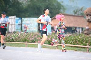 BIB: 2104
                            <button type="button" onclick="openModal(6350100)" class="btn btn-primary btn-sm float-right btn-popup" data-toggle="modal" data-target=".modal-high-quality">
                        <i class="fas fa-shopping-cart"></i> Add to Cart
                    </button>
                                            <button type="button" onclick="isThisMe(6350100, true)" class="btn btn-success btn-sm float-right btn-popup btn-isme hidden" data-toggle="tooltip" data-placement="bottom" title="นี่คือรูปของคุณใช่ไหม คลิกที่นี่เพื่อเอาเข้าอัลบั้ม">
                        <i class="fas fa-plus"></i> Add to album
                    </button>
                    <button type="button" onclick="isThisMe(6350100, false)" class="btn btn-warning btn-sm float-right btn-popup btn-isnotme hidden">
                        <i class="fas fa-ban"></i> Remove from album
                    </button>