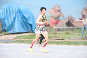 BIB: 2205
                            <button type="button" onclick="openModal(6348785)" class="btn btn-primary btn-sm float-right btn-popup" data-toggle="modal" data-target=".modal-high-quality">
                        <i class="fas fa-shopping-cart"></i> Add to Cart
                    </button>
                                            <button type="button" onclick="isThisMe(6348785, true)" class="btn btn-success btn-sm float-right btn-popup btn-isme hidden" data-toggle="tooltip" data-placement="bottom" title="นี่คือรูปของคุณใช่ไหม คลิกที่นี่เพื่อเอาเข้าอัลบั้ม">
                        <i class="fas fa-plus"></i> Add to album
                    </button>
                    <button type="button" onclick="isThisMe(6348785, false)" class="btn btn-warning btn-sm float-right btn-popup btn-isnotme hidden">
                        <i class="fas fa-ban"></i> Remove from album
                    </button>