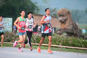 BIB: 272, 2422, 2513
                            <button type="button" onclick="openModal(6345097)" class="btn btn-primary btn-sm float-right btn-popup" data-toggle="modal" data-target=".modal-high-quality">
                        <i class="fas fa-shopping-cart"></i> Add to Cart
                    </button>
                                            <button type="button" onclick="isThisMe(6345097, true)" class="btn btn-success btn-sm float-right btn-popup btn-isme hidden" data-toggle="tooltip" data-placement="bottom" title="นี่คือรูปของคุณใช่ไหม คลิกที่นี่เพื่อเอาเข้าอัลบั้ม">
                        <i class="fas fa-plus"></i> Add to album
                    </button>
                    <button type="button" onclick="isThisMe(6345097, false)" class="btn btn-warning btn-sm float-right btn-popup btn-isnotme hidden">
                        <i class="fas fa-ban"></i> Remove from album
                    </button>