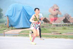 BIB: 220
                            <button type="button" onclick="openModal(6348764)" class="btn btn-primary btn-sm float-right btn-popup" data-toggle="modal" data-target=".modal-high-quality">
                        <i class="fas fa-shopping-cart"></i> Add to Cart
                    </button>
                                            <button type="button" onclick="isThisMe(6348764, true)" class="btn btn-success btn-sm float-right btn-popup btn-isme hidden" data-toggle="tooltip" data-placement="bottom" title="นี่คือรูปของคุณใช่ไหม คลิกที่นี่เพื่อเอาเข้าอัลบั้ม">
                        <i class="fas fa-plus"></i> Add to album
                    </button>
                    <button type="button" onclick="isThisMe(6348764, false)" class="btn btn-warning btn-sm float-right btn-popup btn-isnotme hidden">
                        <i class="fas fa-ban"></i> Remove from album
                    </button>