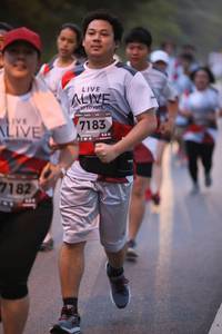 BIB: 7183, 7182, 
                            <button type="button" onclick="openModal(6365526)" class="btn btn-primary btn-sm float-right btn-popup" data-toggle="modal" data-target=".modal-high-quality">
                        <i class="fas fa-shopping-cart"></i> Add to Cart
                    </button>
                                            <button type="button" onclick="isThisMe(6365526, true)" class="btn btn-success btn-sm float-right btn-popup btn-isme hidden" data-toggle="tooltip" data-placement="bottom" title="นี่คือรูปของคุณใช่ไหม คลิกที่นี่เพื่อเอาเข้าอัลบั้ม">
                        <i class="fas fa-plus"></i> Add to album
                    </button>
                    <button type="button" onclick="isThisMe(6365526, false)" class="btn btn-warning btn-sm float-right btn-popup btn-isnotme hidden">
                        <i class="fas fa-ban"></i> Remove from album
                    </button>