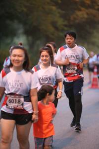 BIB: 6228, 6018
                            <button type="button" onclick="openModal(6365621)" class="btn btn-primary btn-sm float-right btn-popup" data-toggle="modal" data-target=".modal-high-quality">
                        <i class="fas fa-shopping-cart"></i> Add to Cart
                    </button>
                                            <button type="button" onclick="isThisMe(6365621, true)" class="btn btn-success btn-sm float-right btn-popup btn-isme hidden" data-toggle="tooltip" data-placement="bottom" title="นี่คือรูปของคุณใช่ไหม คลิกที่นี่เพื่อเอาเข้าอัลบั้ม">
                        <i class="fas fa-plus"></i> Add to album
                    </button>
                    <button type="button" onclick="isThisMe(6365621, false)" class="btn btn-warning btn-sm float-right btn-popup btn-isnotme hidden">
                        <i class="fas fa-ban"></i> Remove from album
                    </button>