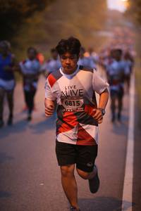 BIB: 6815
                            <button type="button" onclick="openModal(6364931)" class="btn btn-primary btn-sm float-right btn-popup" data-toggle="modal" data-target=".modal-high-quality">
                        <i class="fas fa-shopping-cart"></i> Add to Cart
                    </button>
                                            <button type="button" onclick="isThisMe(6364931, true)" class="btn btn-success btn-sm float-right btn-popup btn-isme hidden" data-toggle="tooltip" data-placement="bottom" title="นี่คือรูปของคุณใช่ไหม คลิกที่นี่เพื่อเอาเข้าอัลบั้ม">
                        <i class="fas fa-plus"></i> Add to album
                    </button>
                    <button type="button" onclick="isThisMe(6364931, false)" class="btn btn-warning btn-sm float-right btn-popup btn-isnotme hidden">
                        <i class="fas fa-ban"></i> Remove from album
                    </button>