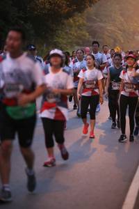 BIB: 7089, 6579, 7088
                            <button type="button" onclick="openModal(6365212)" class="btn btn-primary btn-sm float-right btn-popup" data-toggle="modal" data-target=".modal-high-quality">
                        <i class="fas fa-shopping-cart"></i> Add to Cart
                    </button>
                                            <button type="button" onclick="isThisMe(6365212, true)" class="btn btn-success btn-sm float-right btn-popup btn-isme hidden" data-toggle="tooltip" data-placement="bottom" title="นี่คือรูปของคุณใช่ไหม คลิกที่นี่เพื่อเอาเข้าอัลบั้ม">
                        <i class="fas fa-plus"></i> Add to album
                    </button>
                    <button type="button" onclick="isThisMe(6365212, false)" class="btn btn-warning btn-sm float-right btn-popup btn-isnotme hidden">
                        <i class="fas fa-ban"></i> Remove from album
                    </button>