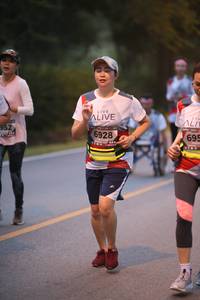 BIB: 952, 6928, 695
                            <button type="button" onclick="openModal(6365504)" class="btn btn-primary btn-sm float-right btn-popup" data-toggle="modal" data-target=".modal-high-quality">
                        <i class="fas fa-shopping-cart"></i> Add to Cart
                    </button>
                                            <button type="button" onclick="isThisMe(6365504, true)" class="btn btn-success btn-sm float-right btn-popup btn-isme hidden" data-toggle="tooltip" data-placement="bottom" title="นี่คือรูปของคุณใช่ไหม คลิกที่นี่เพื่อเอาเข้าอัลบั้ม">
                        <i class="fas fa-plus"></i> Add to album
                    </button>
                    <button type="button" onclick="isThisMe(6365504, false)" class="btn btn-warning btn-sm float-right btn-popup btn-isnotme hidden">
                        <i class="fas fa-ban"></i> Remove from album
                    </button>