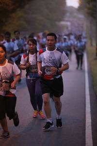 BIB: 6328
                            <button type="button" onclick="openModal(6365035)" class="btn btn-primary btn-sm float-right btn-popup" data-toggle="modal" data-target=".modal-high-quality">
                        <i class="fas fa-shopping-cart"></i> Add to Cart
                    </button>
                                            <button type="button" onclick="isThisMe(6365035, true)" class="btn btn-success btn-sm float-right btn-popup btn-isme hidden" data-toggle="tooltip" data-placement="bottom" title="นี่คือรูปของคุณใช่ไหม คลิกที่นี่เพื่อเอาเข้าอัลบั้ม">
                        <i class="fas fa-plus"></i> Add to album
                    </button>
                    <button type="button" onclick="isThisMe(6365035, false)" class="btn btn-warning btn-sm float-right btn-popup btn-isnotme hidden">
                        <i class="fas fa-ban"></i> Remove from album
                    </button>