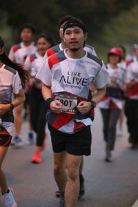 BIB: 301
                            <button type="button" onclick="openModal(6365472)" class="btn btn-primary btn-sm float-right btn-popup" data-toggle="modal" data-target=".modal-high-quality">
                        <i class="fas fa-shopping-cart"></i> Add to Cart
                    </button>
                                            <button type="button" onclick="isThisMe(6365472, true)" class="btn btn-success btn-sm float-right btn-popup btn-isme hidden" data-toggle="tooltip" data-placement="bottom" title="นี่คือรูปของคุณใช่ไหม คลิกที่นี่เพื่อเอาเข้าอัลบั้ม">
                        <i class="fas fa-plus"></i> Add to album
                    </button>
                    <button type="button" onclick="isThisMe(6365472, false)" class="btn btn-warning btn-sm float-right btn-popup btn-isnotme hidden">
                        <i class="fas fa-ban"></i> Remove from album
                    </button>