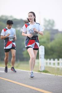 BIB: 289
                            <button type="button" onclick="openModal(6351984)" class="btn btn-primary btn-sm float-right btn-popup" data-toggle="modal" data-target=".modal-high-quality">
                        <i class="fas fa-shopping-cart"></i> Add to Cart
                    </button>
                                            <button type="button" onclick="isThisMe(6351984, true)" class="btn btn-success btn-sm float-right btn-popup btn-isme hidden" data-toggle="tooltip" data-placement="bottom" title="นี่คือรูปของคุณใช่ไหม คลิกที่นี่เพื่อเอาเข้าอัลบั้ม">
                        <i class="fas fa-plus"></i> Add to album
                    </button>
                    <button type="button" onclick="isThisMe(6351984, false)" class="btn btn-warning btn-sm float-right btn-popup btn-isnotme hidden">
                        <i class="fas fa-ban"></i> Remove from album
                    </button>