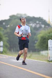 BIB: 6426
                            <button type="button" onclick="openModal(6351767)" class="btn btn-primary btn-sm float-right btn-popup" data-toggle="modal" data-target=".modal-high-quality">
                        <i class="fas fa-shopping-cart"></i> Add to Cart
                    </button>
                                            <button type="button" onclick="isThisMe(6351767, true)" class="btn btn-success btn-sm float-right btn-popup btn-isme hidden" data-toggle="tooltip" data-placement="bottom" title="นี่คือรูปของคุณใช่ไหม คลิกที่นี่เพื่อเอาเข้าอัลบั้ม">
                        <i class="fas fa-plus"></i> Add to album
                    </button>
                    <button type="button" onclick="isThisMe(6351767, false)" class="btn btn-warning btn-sm float-right btn-popup btn-isnotme hidden">
                        <i class="fas fa-ban"></i> Remove from album
                    </button>