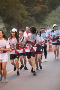 BIB: 6001, 6027
                            <button type="button" onclick="openModal(6364166)" class="btn btn-primary btn-sm float-right btn-popup" data-toggle="modal" data-target=".modal-high-quality">
                        <i class="fas fa-shopping-cart"></i> Add to Cart
                    </button>
                                            <button type="button" onclick="isThisMe(6364166, true)" class="btn btn-success btn-sm float-right btn-popup btn-isme hidden" data-toggle="tooltip" data-placement="bottom" title="นี่คือรูปของคุณใช่ไหม คลิกที่นี่เพื่อเอาเข้าอัลบั้ม">
                        <i class="fas fa-plus"></i> Add to album
                    </button>
                    <button type="button" onclick="isThisMe(6364166, false)" class="btn btn-warning btn-sm float-right btn-popup btn-isnotme hidden">
                        <i class="fas fa-ban"></i> Remove from album
                    </button>