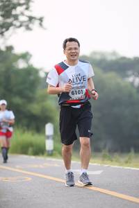 BIB: 6101
                            <button type="button" onclick="openModal(6352334)" class="btn btn-primary btn-sm float-right btn-popup" data-toggle="modal" data-target=".modal-high-quality">
                        <i class="fas fa-shopping-cart"></i> Add to Cart
                    </button>
                                            <button type="button" onclick="isThisMe(6352334, true)" class="btn btn-success btn-sm float-right btn-popup btn-isme hidden" data-toggle="tooltip" data-placement="bottom" title="นี่คือรูปของคุณใช่ไหม คลิกที่นี่เพื่อเอาเข้าอัลบั้ม">
                        <i class="fas fa-plus"></i> Add to album
                    </button>
                    <button type="button" onclick="isThisMe(6352334, false)" class="btn btn-warning btn-sm float-right btn-popup btn-isnotme hidden">
                        <i class="fas fa-ban"></i> Remove from album
                    </button>