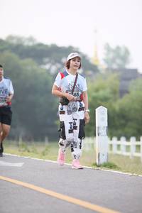 BIB: 737
                            <button type="button" onclick="openModal(6352246)" class="btn btn-primary btn-sm float-right btn-popup" data-toggle="modal" data-target=".modal-high-quality">
                        <i class="fas fa-shopping-cart"></i> Add to Cart
                    </button>
                                            <button type="button" onclick="isThisMe(6352246, true)" class="btn btn-success btn-sm float-right btn-popup btn-isme hidden" data-toggle="tooltip" data-placement="bottom" title="นี่คือรูปของคุณใช่ไหม คลิกที่นี่เพื่อเอาเข้าอัลบั้ม">
                        <i class="fas fa-plus"></i> Add to album
                    </button>
                    <button type="button" onclick="isThisMe(6352246, false)" class="btn btn-warning btn-sm float-right btn-popup btn-isnotme hidden">
                        <i class="fas fa-ban"></i> Remove from album
                    </button>