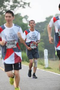 BIB: 7106, 6729
                            <button type="button" onclick="openModal(6351586)" class="btn btn-primary btn-sm float-right btn-popup" data-toggle="modal" data-target=".modal-high-quality">
                        <i class="fas fa-shopping-cart"></i> Add to Cart
                    </button>
                                            <button type="button" onclick="isThisMe(6351586, true)" class="btn btn-success btn-sm float-right btn-popup btn-isme hidden" data-toggle="tooltip" data-placement="bottom" title="นี่คือรูปของคุณใช่ไหม คลิกที่นี่เพื่อเอาเข้าอัลบั้ม">
                        <i class="fas fa-plus"></i> Add to album
                    </button>
                    <button type="button" onclick="isThisMe(6351586, false)" class="btn btn-warning btn-sm float-right btn-popup btn-isnotme hidden">
                        <i class="fas fa-ban"></i> Remove from album
                    </button>