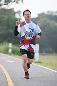 BIB: 7125
                            <button type="button" onclick="openModal(6351600)" class="btn btn-primary btn-sm float-right btn-popup" data-toggle="modal" data-target=".modal-high-quality">
                        <i class="fas fa-shopping-cart"></i> Add to Cart
                    </button>
                                            <button type="button" onclick="isThisMe(6351600, true)" class="btn btn-success btn-sm float-right btn-popup btn-isme hidden" data-toggle="tooltip" data-placement="bottom" title="นี่คือรูปของคุณใช่ไหม คลิกที่นี่เพื่อเอาเข้าอัลบั้ม">
                        <i class="fas fa-plus"></i> Add to album
                    </button>
                    <button type="button" onclick="isThisMe(6351600, false)" class="btn btn-warning btn-sm float-right btn-popup btn-isnotme hidden">
                        <i class="fas fa-ban"></i> Remove from album
                    </button>