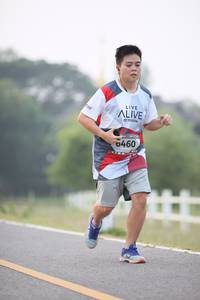 BIB: 6460
                            <button type="button" onclick="openModal(6351951)" class="btn btn-primary btn-sm float-right btn-popup" data-toggle="modal" data-target=".modal-high-quality">
                        <i class="fas fa-shopping-cart"></i> Add to Cart
                    </button>
                                            <button type="button" onclick="isThisMe(6351951, true)" class="btn btn-success btn-sm float-right btn-popup btn-isme hidden" data-toggle="tooltip" data-placement="bottom" title="นี่คือรูปของคุณใช่ไหม คลิกที่นี่เพื่อเอาเข้าอัลบั้ม">
                        <i class="fas fa-plus"></i> Add to album
                    </button>
                    <button type="button" onclick="isThisMe(6351951, false)" class="btn btn-warning btn-sm float-right btn-popup btn-isnotme hidden">
                        <i class="fas fa-ban"></i> Remove from album
                    </button>