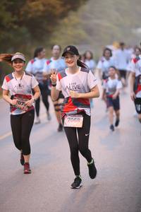 BIB: 075, 7068
                            <button type="button" onclick="openModal(6364032)" class="btn btn-primary btn-sm float-right btn-popup" data-toggle="modal" data-target=".modal-high-quality">
                        <i class="fas fa-shopping-cart"></i> Add to Cart
                    </button>
                                            <button type="button" onclick="isThisMe(6364032, true)" class="btn btn-success btn-sm float-right btn-popup btn-isme hidden" data-toggle="tooltip" data-placement="bottom" title="นี่คือรูปของคุณใช่ไหม คลิกที่นี่เพื่อเอาเข้าอัลบั้ม">
                        <i class="fas fa-plus"></i> Add to album
                    </button>
                    <button type="button" onclick="isThisMe(6364032, false)" class="btn btn-warning btn-sm float-right btn-popup btn-isnotme hidden">
                        <i class="fas fa-ban"></i> Remove from album
                    </button>