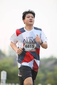 BIB: 6815
                            <button type="button" onclick="openModal(6351888)" class="btn btn-primary btn-sm float-right btn-popup" data-toggle="modal" data-target=".modal-high-quality">
                        <i class="fas fa-shopping-cart"></i> Add to Cart
                    </button>
                                            <button type="button" onclick="isThisMe(6351888, true)" class="btn btn-success btn-sm float-right btn-popup btn-isme hidden" data-toggle="tooltip" data-placement="bottom" title="นี่คือรูปของคุณใช่ไหม คลิกที่นี่เพื่อเอาเข้าอัลบั้ม">
                        <i class="fas fa-plus"></i> Add to album
                    </button>
                    <button type="button" onclick="isThisMe(6351888, false)" class="btn btn-warning btn-sm float-right btn-popup btn-isnotme hidden">
                        <i class="fas fa-ban"></i> Remove from album
                    </button>